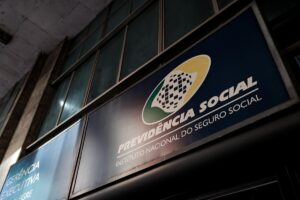 INSS libera antecipação do 13º salário para aposentados e pensionistas