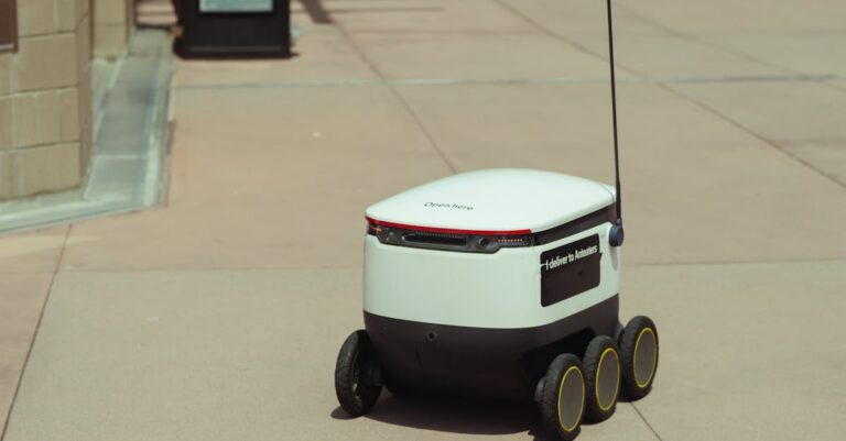 Startup americana Nuro inicia testes de veículos autônomos em Tóquio