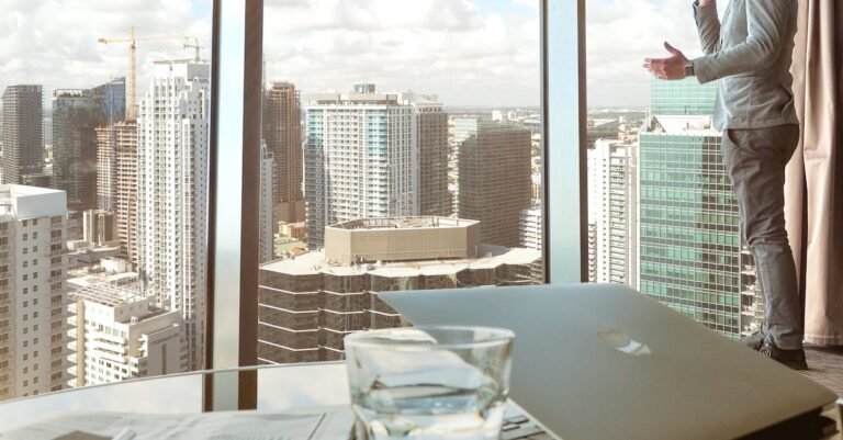 Vélez destaca atratividade do mercado argentino e considera retorno do Nubank