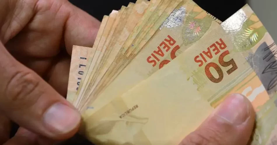 Alta no custo do crédito dificulta controle do endividamento