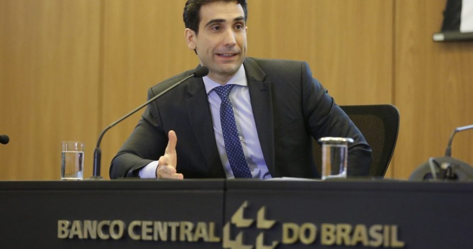 Galípolo reforça importância de cautela com Selic em 14,75%