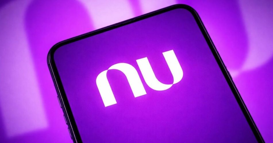 Nubank oferece até R$ 6 mil para quem mudar de banco
