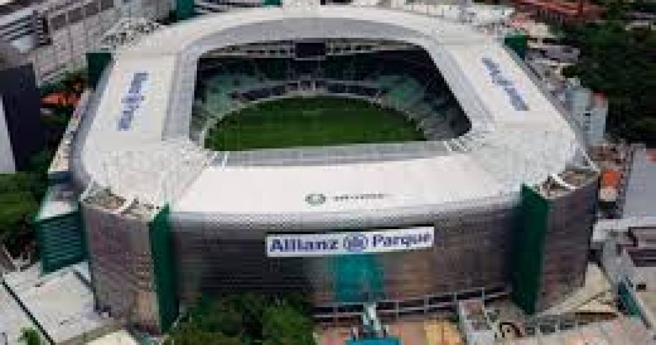 Palmeiras consulta torcedores para definir novo nome do estádio