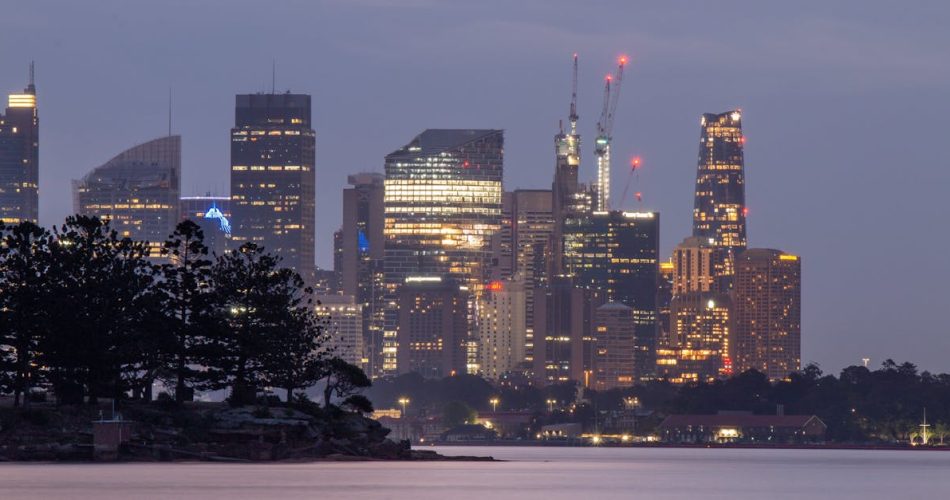 Fundos de pensão australianos aumentam proteção cambial com alta do dólar local